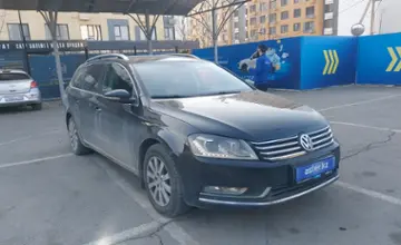 Volkswagen Passat 2011 года за 6 500 000 тг. в Алматы фото 2