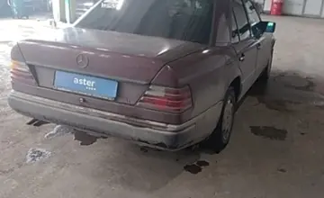Mercedes-Benz W124 1993 года за 2 000 000 тг. в Караганда