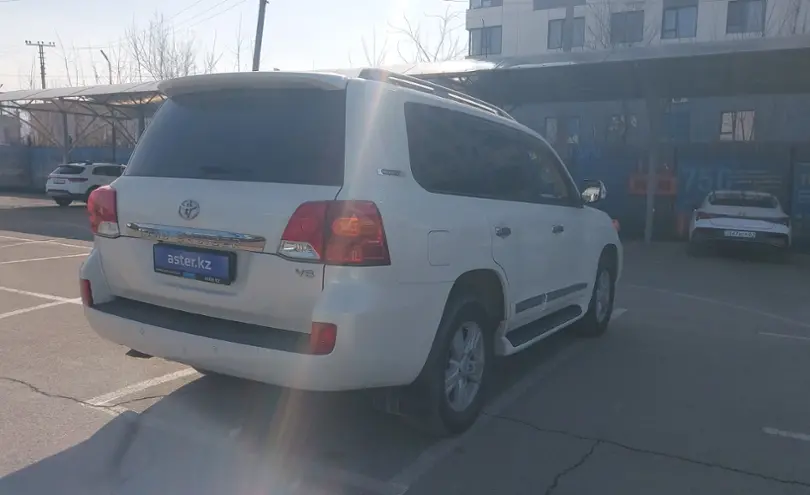 Toyota Land Cruiser 2015 года за 26 000 000 тг. в Алматы фото 3