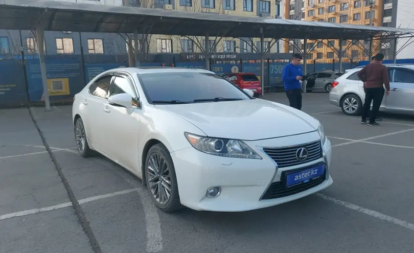 Lexus ES 2013 года за 11 000 000 тг. в Алматы фото 2