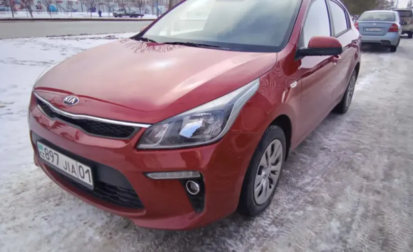 Kia Rio 2019 года за 8 000 000 тг. в Астана