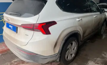 Hyundai Santa Fe 2023 года за 18 000 000 тг. в Астана