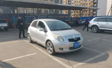 Toyota Yaris 2007 года за 2 700 000 тг. в Алматы фото 2