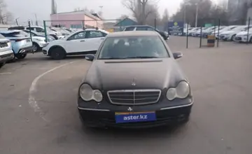 Mercedes-Benz C-Класс 2006 года за 4 000 000 тг. в Алматы фото 2