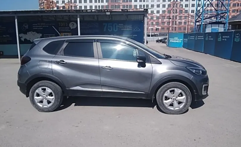 Renault Kaptur 2021 года за 8 000 000 тг. в Шымкент фото 4