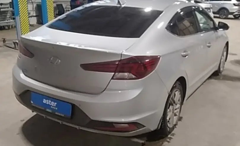 Hyundai Elantra 2020 года за 7 800 000 тг. в Караганда фото 5