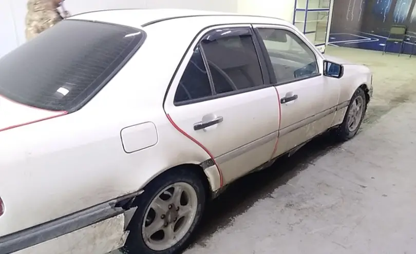 Mercedes-Benz C-Класс 1994 года за 1 500 000 тг. в Павлодар фото 4