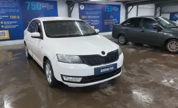 Skoda Rapid 2014 года за 5 000 000 тг. в Астана фото 2