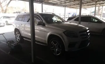 Mercedes-Benz GL-Класс 2014 года за 18 500 000 тг. в Алматы фото 3