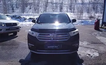 Toyota Highlander 2011 года за 13 000 000 тг. в Усть-Каменогорск фото 2