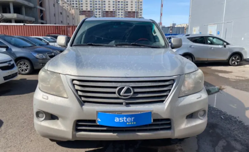 Lexus LX 2008 года за 16 000 000 тг. в Астана фото 2