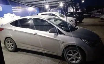 Hyundai Accent 2014 года за 6 000 000 тг. в Усть-Каменогорск фото 4