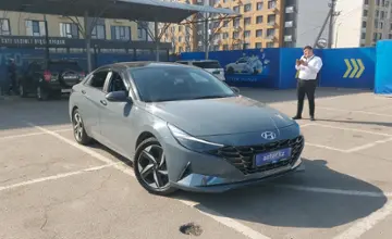 Hyundai Elantra 2021 года за 8 600 000 тг. в Алматы фото 2