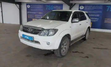 Toyota Fortuner 2007 года за 9 000 000 тг. в Астана фото 1