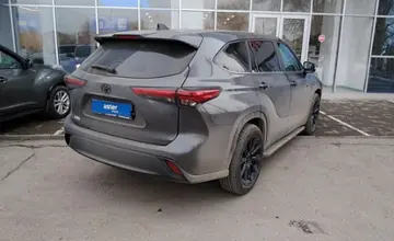 Toyota Highlander 2023 года за 23 500 000 тг. в Актобе