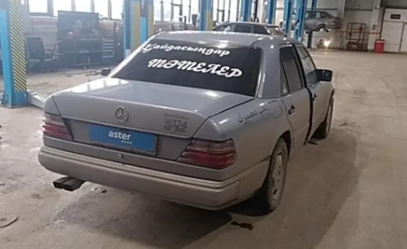 Mercedes-Benz E-Класс 1993 года за 2 700 000 тг. в Караганда фото 5