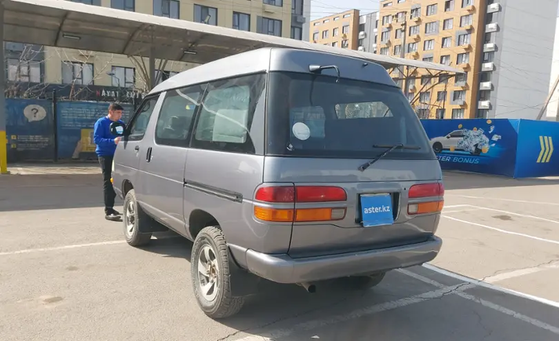 Toyota Town Ace 1993 года за 2 000 000 тг. в Алматы фото 4