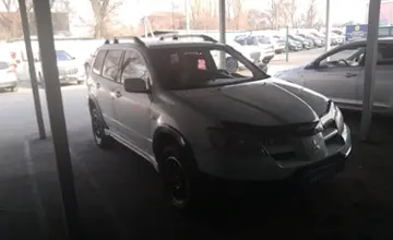 Mitsubishi Outlander 2006 года за 3 500 000 тг. в Алматы фото 3