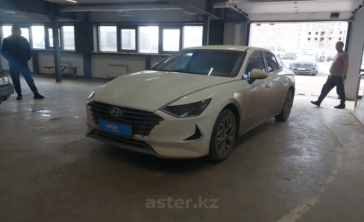 Hyundai Sonata 2023 года за 12 500 000 тг. в Астана