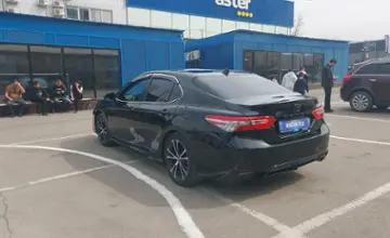 Toyota Camry 2019 года за 11 000 000 тг. в Алматы фото 4