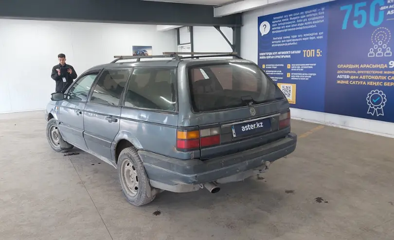 Volkswagen Passat 1989 года за 1 000 000 тг. в Астана фото 4