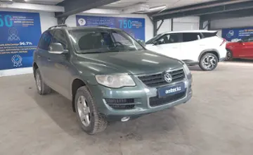 Volkswagen Touareg 2008 года за 6 000 000 тг. в Астана фото 2