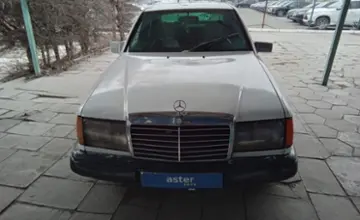 Mercedes-Benz W124 1992 года за 1 100 000 тг. в Талдыкорган фото 2