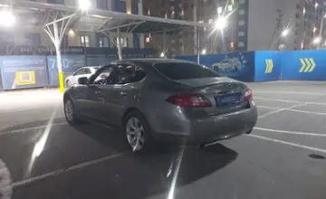 Infiniti M 2012 года за 8 000 000 тг. в Алматы фото 4