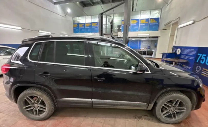 Volkswagen Tiguan 2013 года за 7 800 000 тг. в Астана фото 4