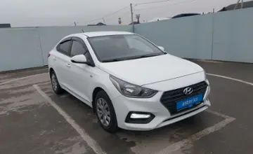 Hyundai Accent 2019 года за 7 500 000 тг. в Шымкент фото 2