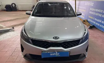 Kia Rio 2021 года за 7 500 000 тг. в Астана фото 2