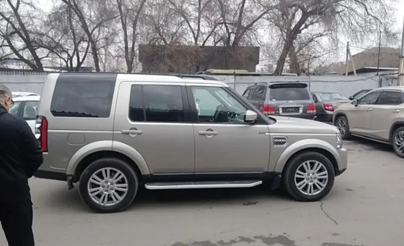 Land Rover Discovery 2014 года за 15 000 000 тг. в Алматы фото 4