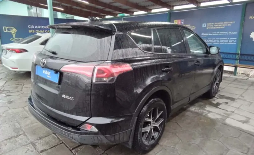 Toyota RAV4 2019 года за 13 000 000 тг. в Талдыкорган фото 5