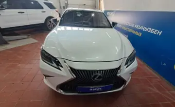 Lexus ES 2019 года за 22 000 000 тг. в Астана фото 2