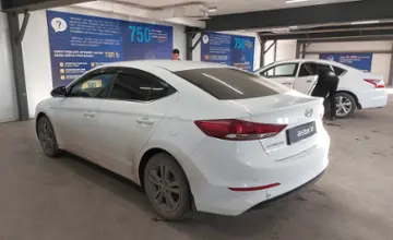 Hyundai Elantra 2018 года за 7 500 000 тг. в Астана фото 4
