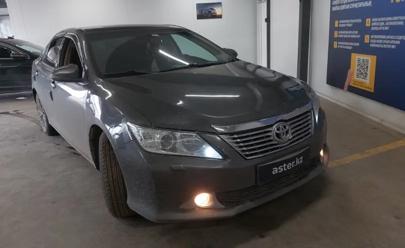 Toyota Camry 2012 года за 10 000 000 тг. в Астана фото 2