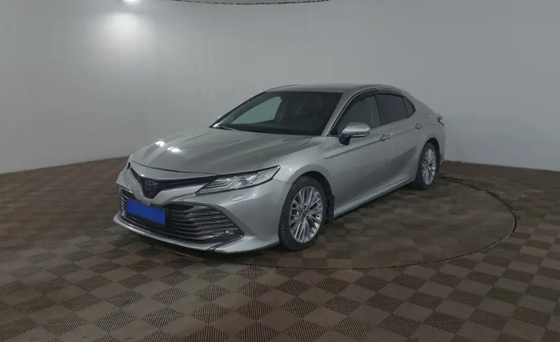 Toyota Camry 2020 года за 11 660 000 тг. в Шымкент