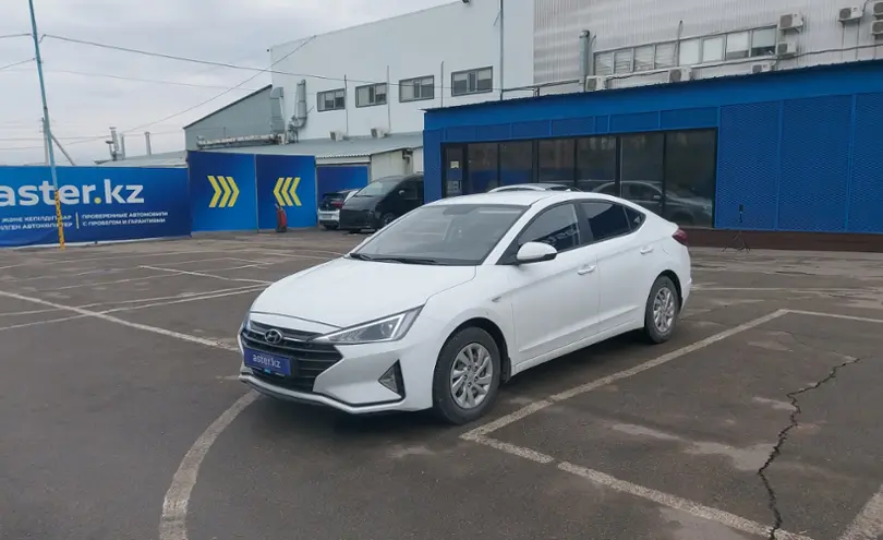 Hyundai Elantra 2019 года за 8 250 000 тг. в Алматы
