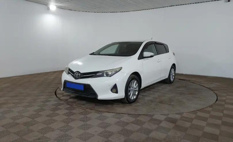 Toyota Auris 2013 года за 5 190 000 тг. в Шымкент