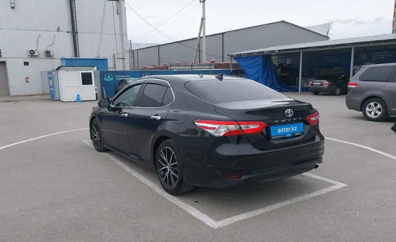 Toyota Camry 2019 года за 12 000 000 тг. в Шымкент фото 4