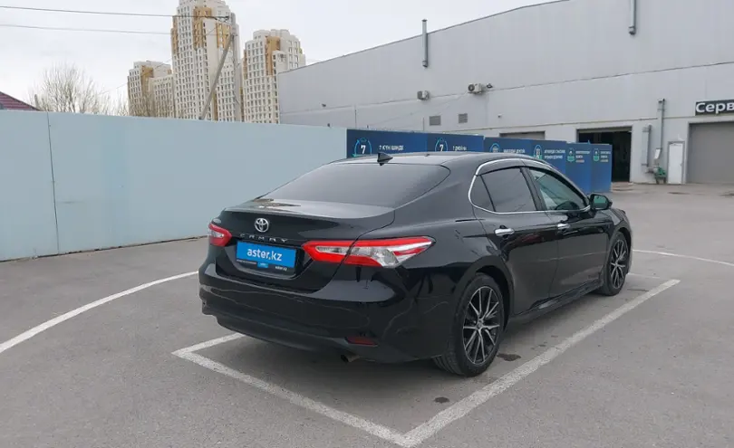 Toyota Camry 2019 года за 12 000 000 тг. в Шымкент фото 3