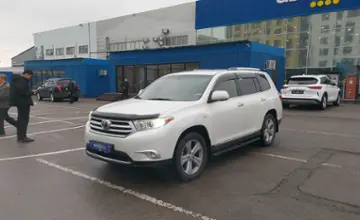 Toyota Highlander 2013 года за 17 000 000 тг. в Алматы фото 1