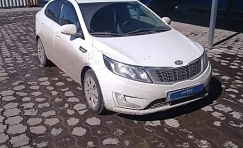 Kia Rio 2014 года за 4 900 000 тг. в Караганда фото 3