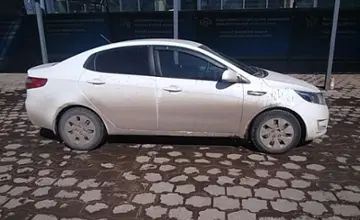 Kia Rio 2014 года за 4 900 000 тг. в Караганда фото 4