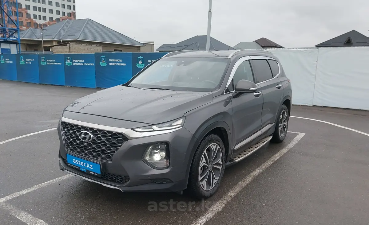 Hyundai Santa Fe 2019 года за 11 000 000 тг. в Шымкент