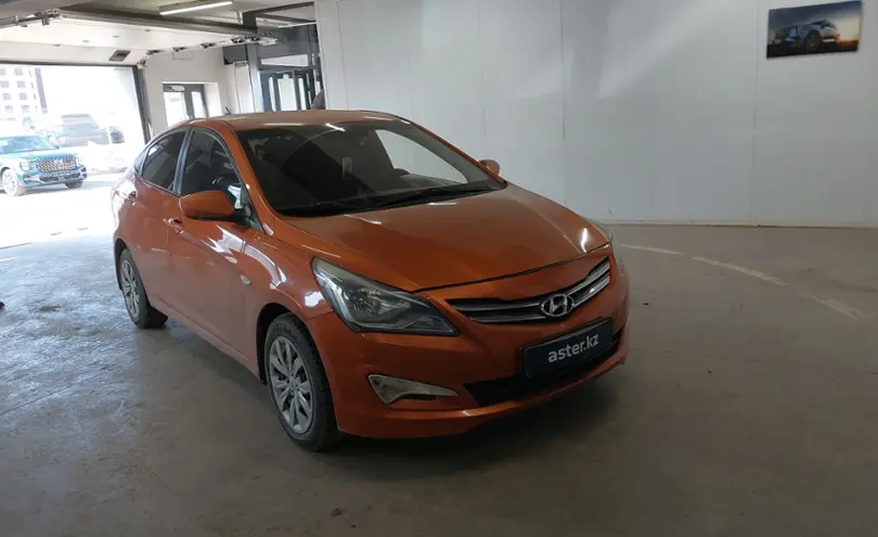 Hyundai Solaris 2015 года за 5 000 000 тг. в Астана фото 2