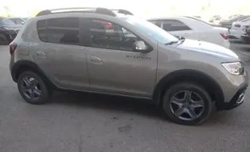 Renault Sandero 2021 года за 7 000 000 тг. в Актобе фото 4