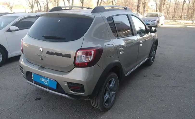 Renault Sandero 2021 года за 7 000 000 тг. в Актобе фото 5