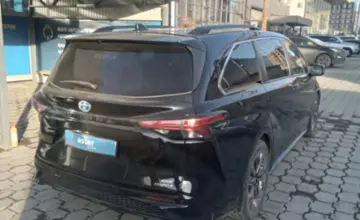 Toyota Sienna 2021 года за 25 000 000 тг. в Караганда