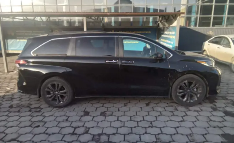 Toyota Sienna 2021 года за 25 000 000 тг. в Караганда фото 3